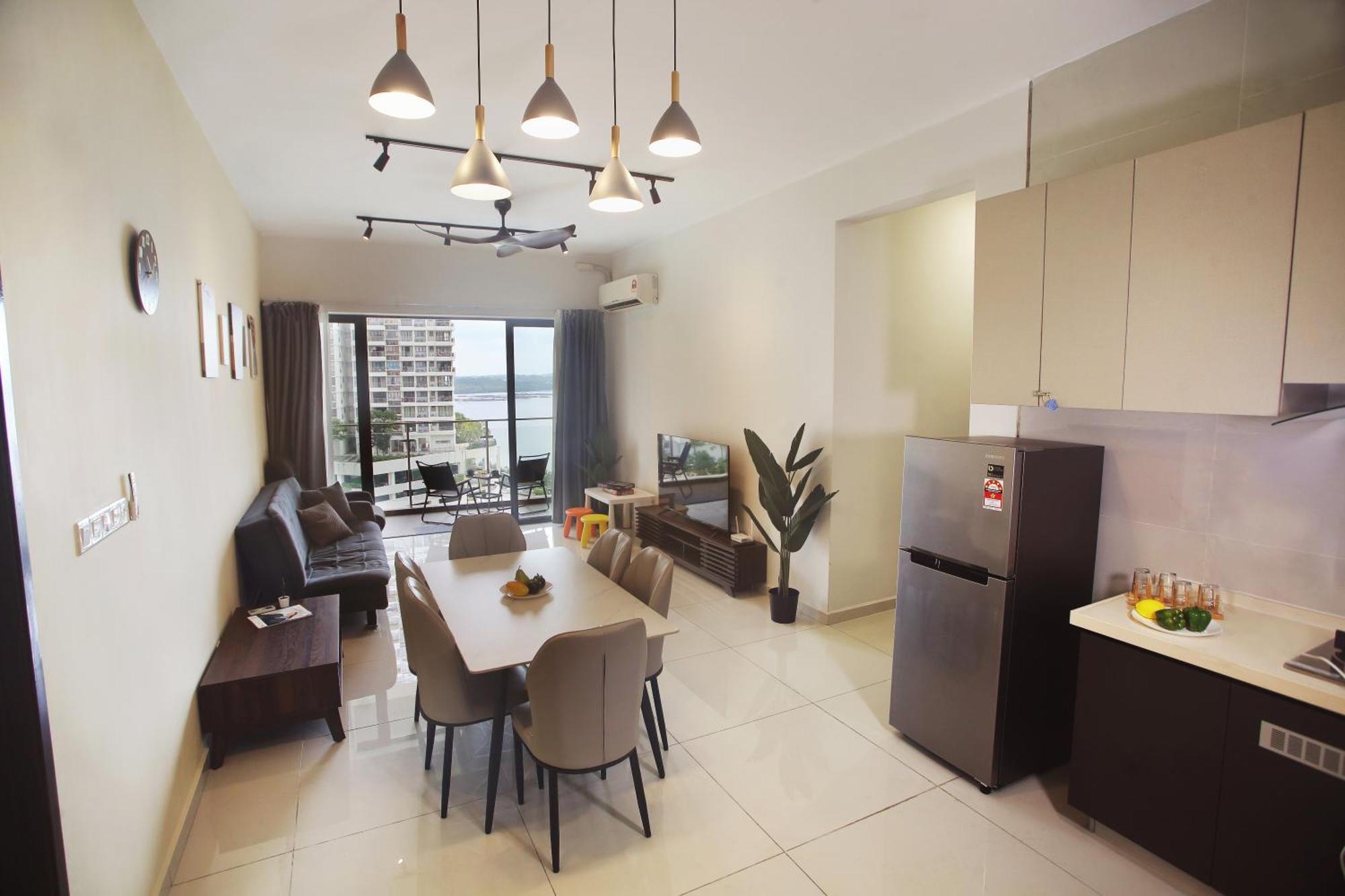 Danga Bay 3br - Secret Lounge - Netflix - Dryer